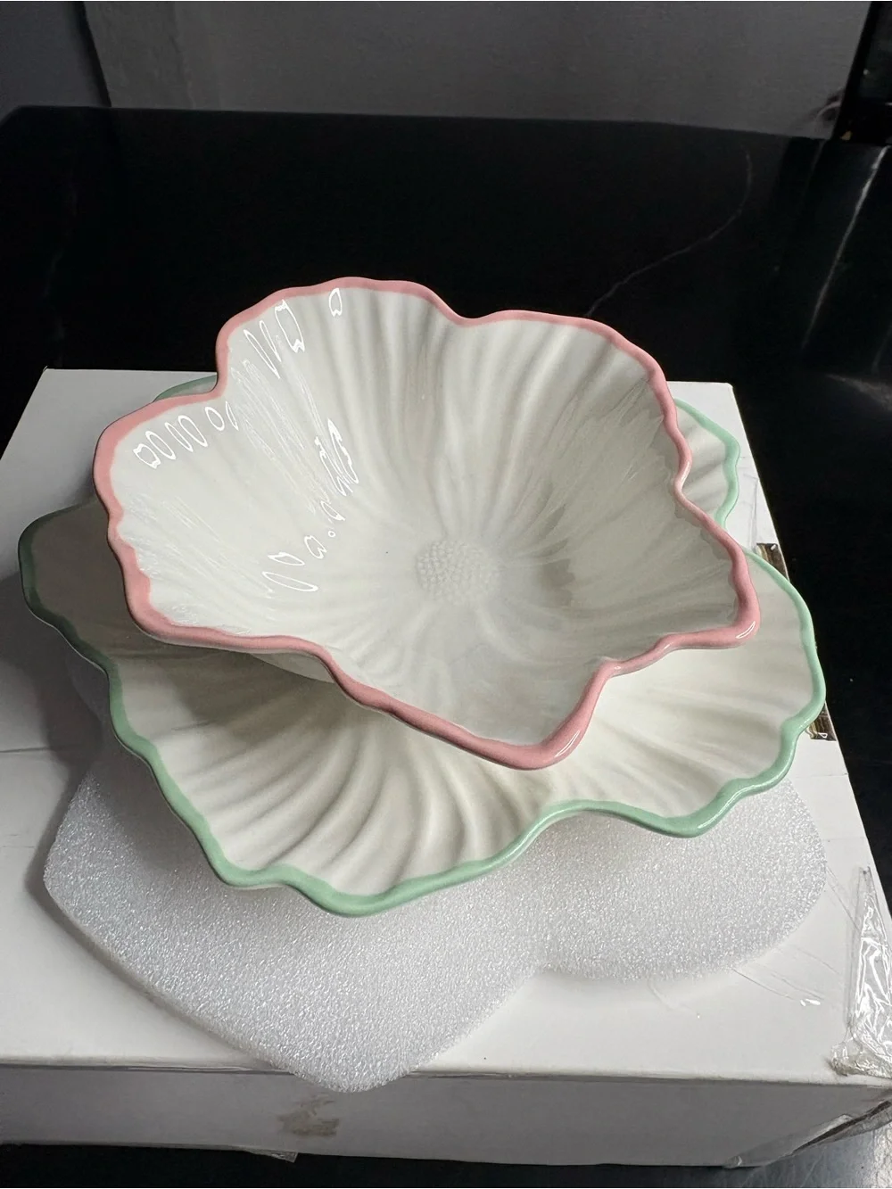 Lilly Pulitzer ceramic floral nesting dish set